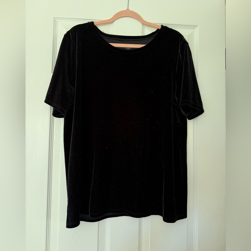 LOFT Black Velvet Short Sleeve Blouse